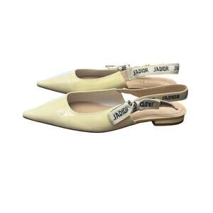Chic Cream Slingback Sandals